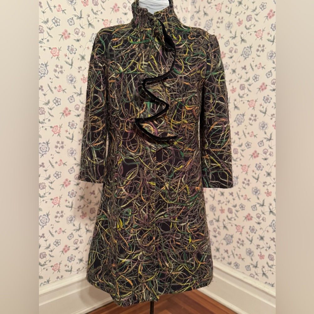 Vintage Statement Coat – Multicolor Embroidery & Ruffle Collar